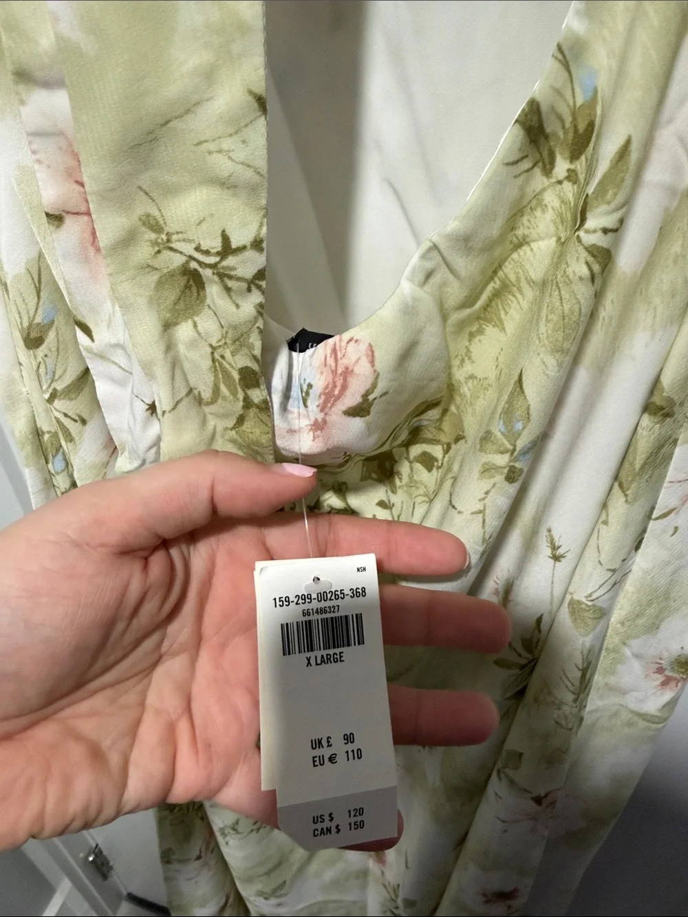 Abercrombie & Fitch Light Green Floral V-Neck Maxi Dress
